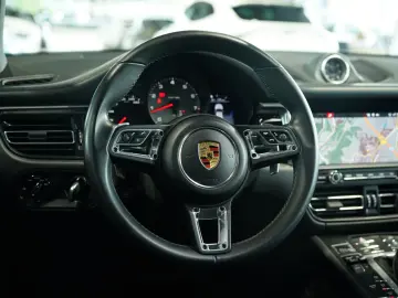 PORSCHE Macan S  21Zoll  ACC  Pano  LUFT  BOSE