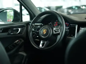 PORSCHE Macan S  21Zoll  ACC  Pano  LUFT  BOSE