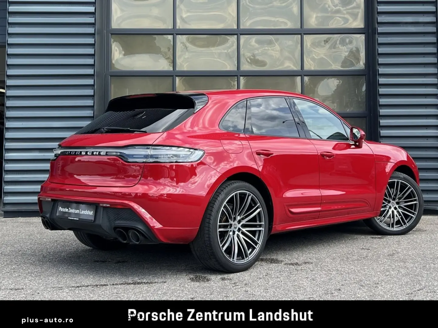 PORSCHE Macan   Luftfederung   Sportabgasanlage   AHK