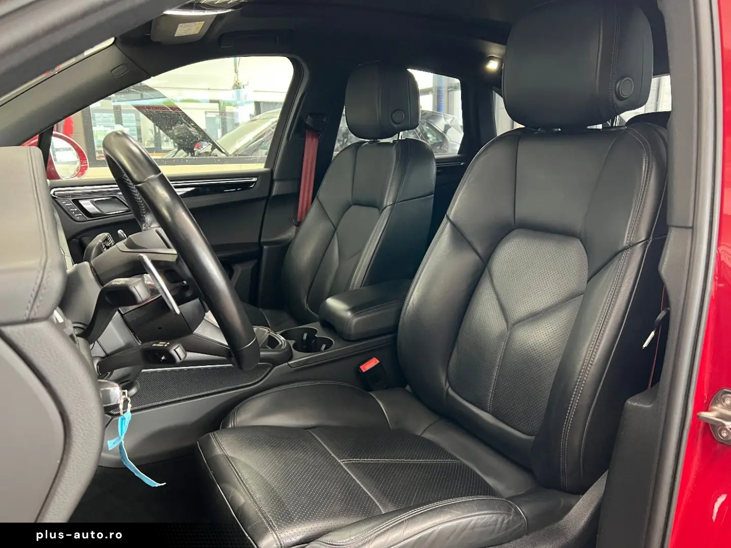 PORSCHE Macan   Luftfederung   Sportabgasanlage   AHK