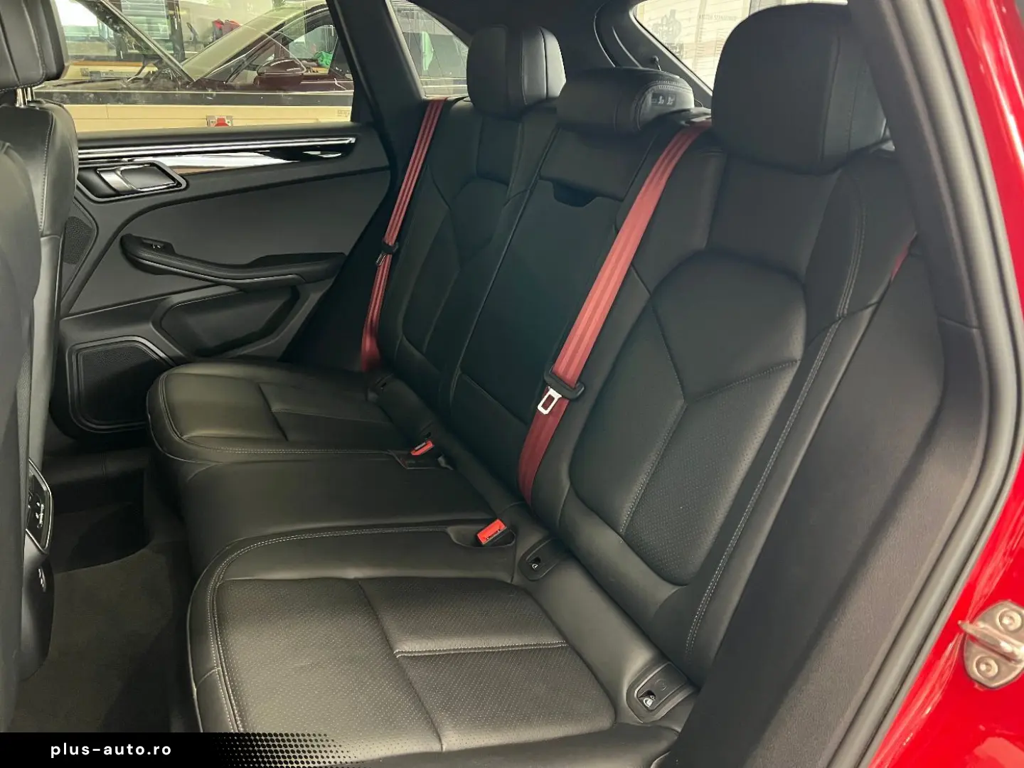PORSCHE Macan   Luftfederung   Sportabgasanlage   AHK