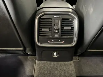 PORSCHE Macan   Luftfederung   Sportabgasanlage   AHK