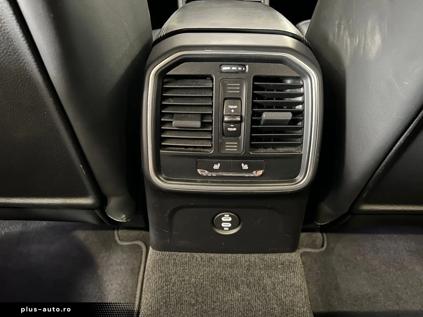 PORSCHE Macan   Luftfederung   Sportabgasanlage   AHK