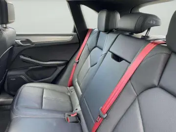 PORSCHE Macan S BOSE Servo  75l Pano. Tempolim.