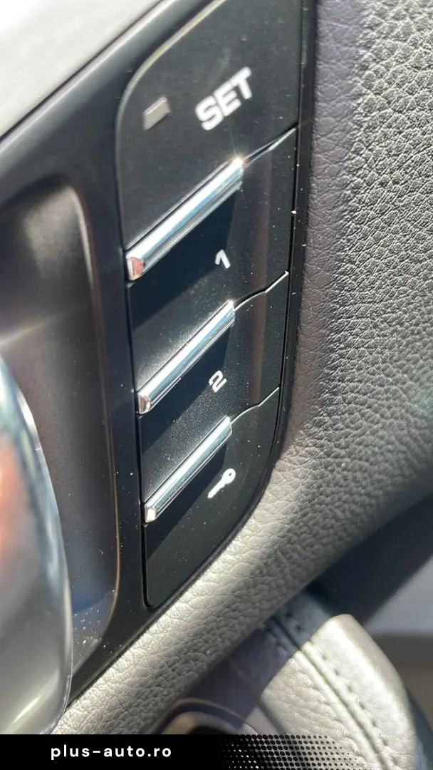 PORSCHE Macan S BOSE Servo  75l Pano. Tempolim.