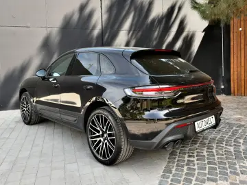PORSCHE Macan Sport-Chrono Sportabgas Memory Kamera Spur