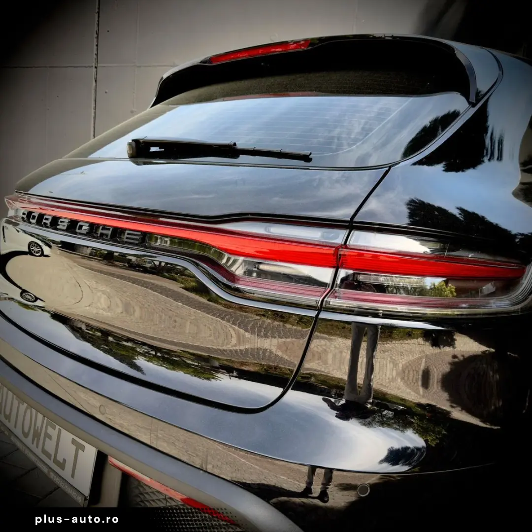 PORSCHE Macan Sport-Chrono Sportabgas Memory Kamera Spur