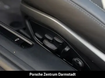 PORSCHE 992 911 Carrera GTS Cabrio Nachtsichtassistent