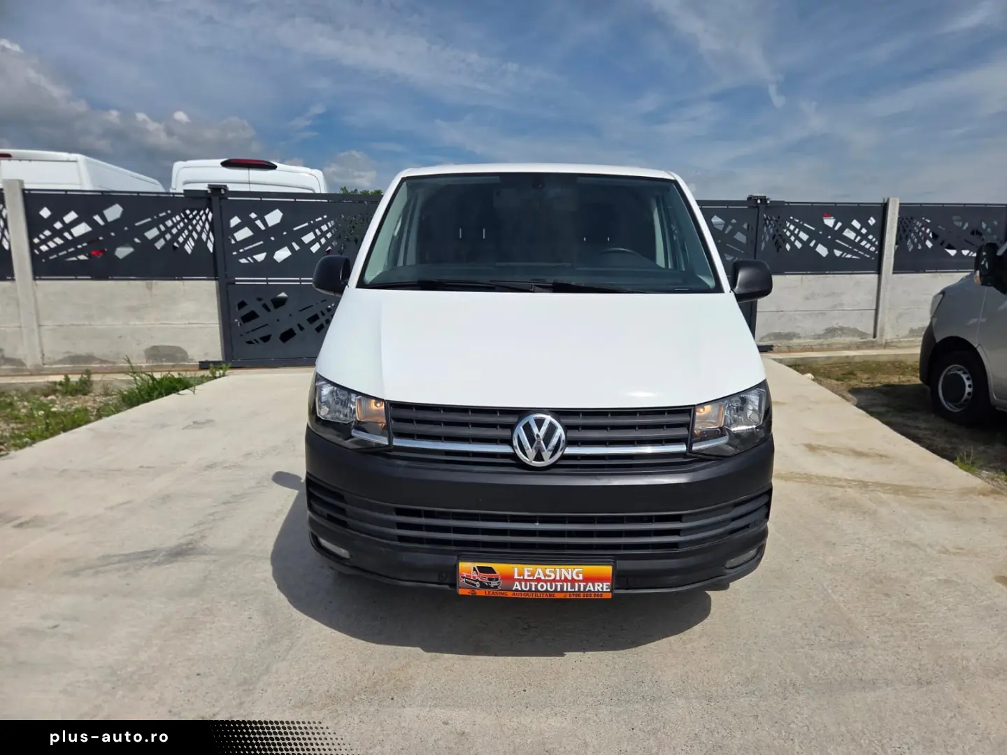 VOLKSWAGEN TRANSPORTER L1H1
