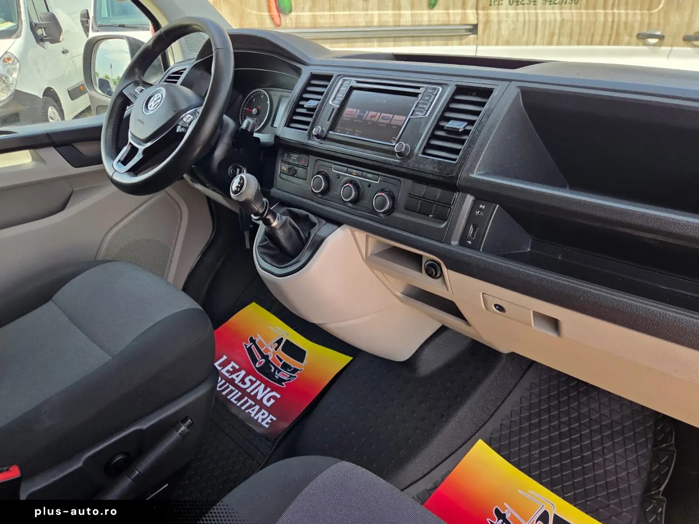 VOLKSWAGEN TRANSPORTER L1H1