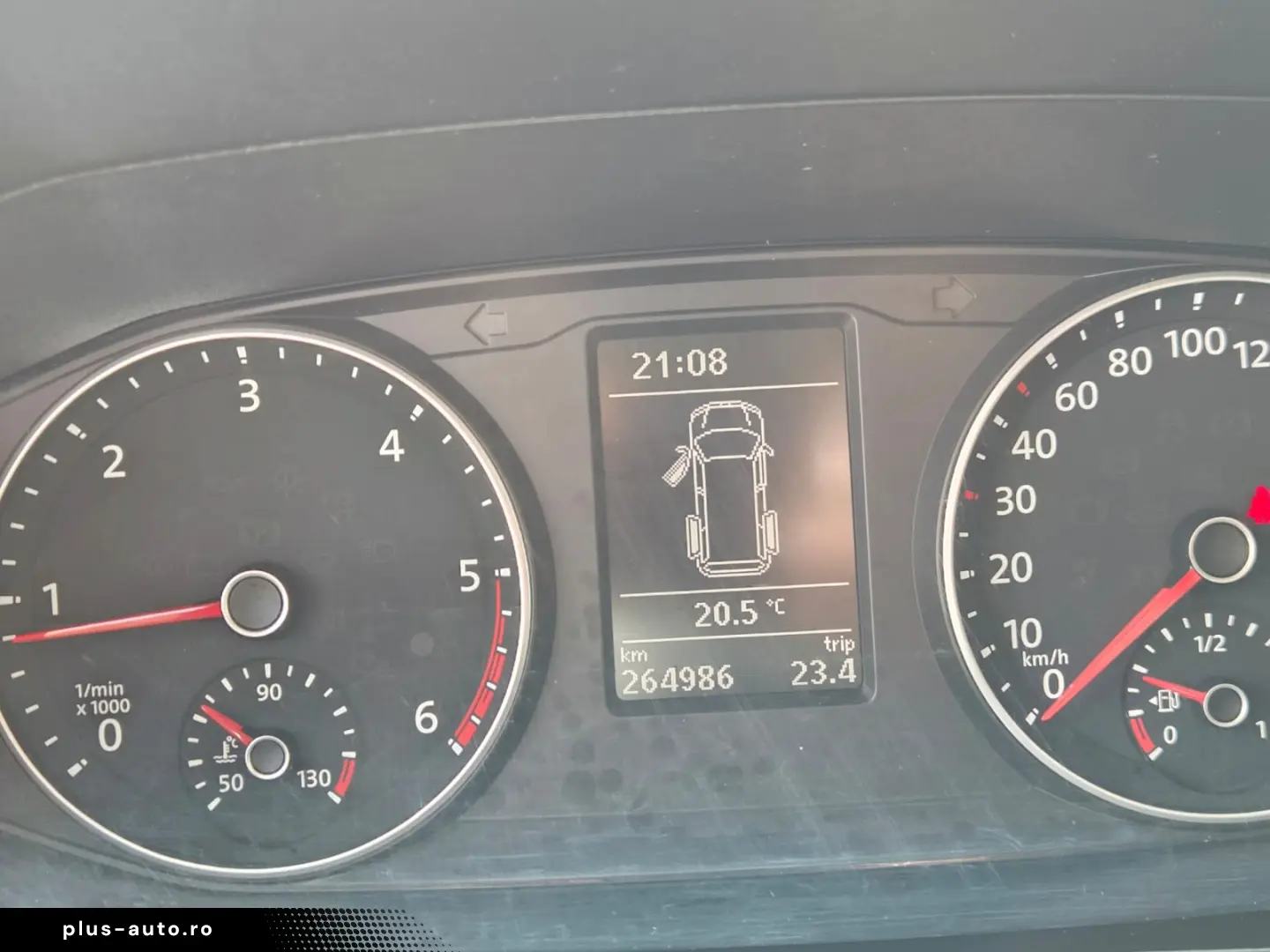 VOLKSWAGEN TRANSPORTER L1H1