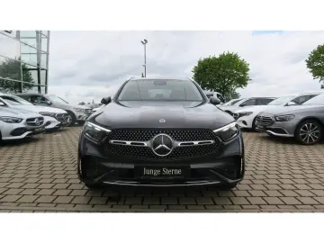 MERCEDES-BENZ GLC 200 AMG Line 4M AHK 360  Pano Memory