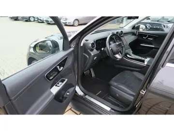 MERCEDES-BENZ GLC 200 AMG Line 4M AHK 360  Pano Memory