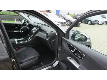 MERCEDES-BENZ GLC 200 AMG Line 4M AHK 360  Pano Memory