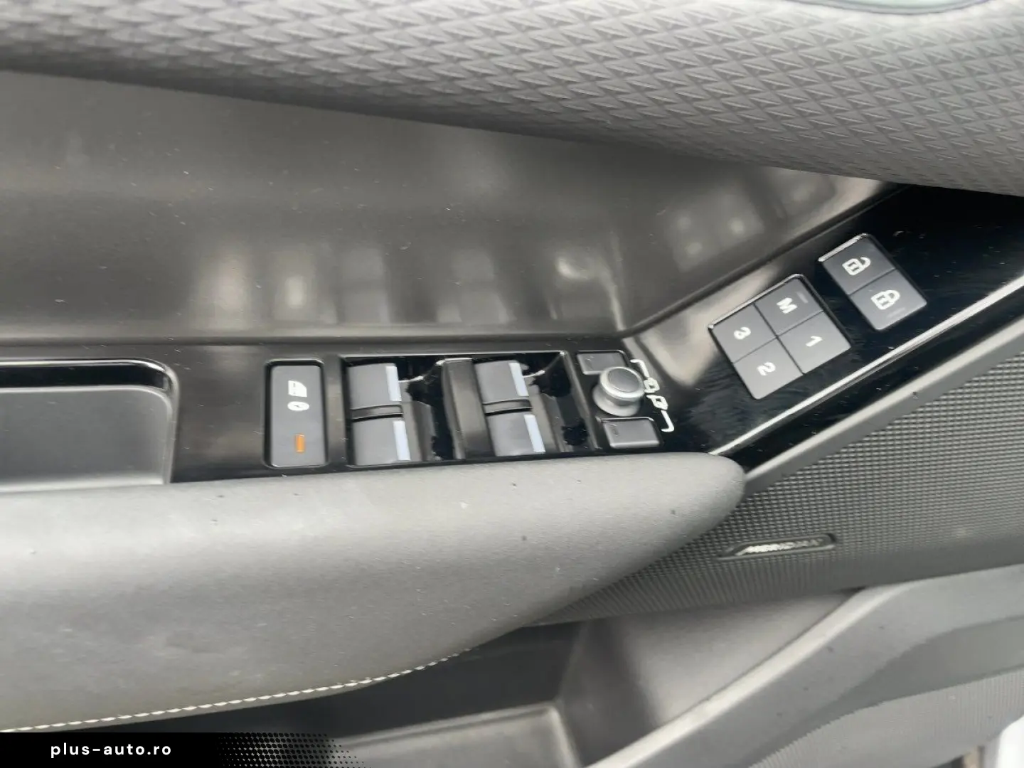 LAND ROVER Range Rover Velar P400e S Head Up ACC CAM LED