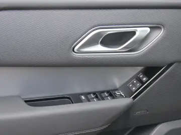 LAND ROVER Range Rover Velar Hybrid R-Dynamic SE