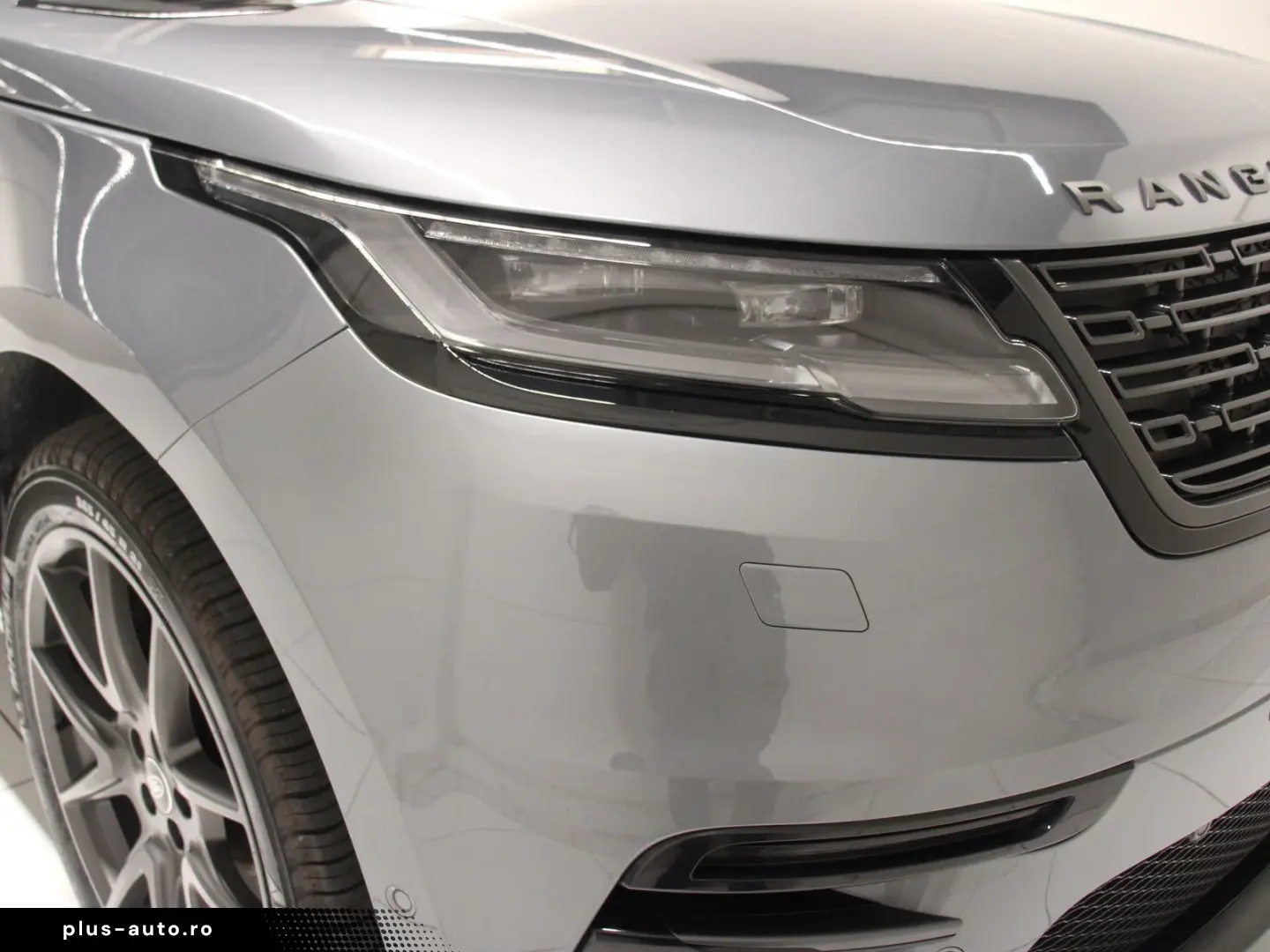 LAND ROVER Range Rover Velar P400e Hybrid Dynamic SE Pano