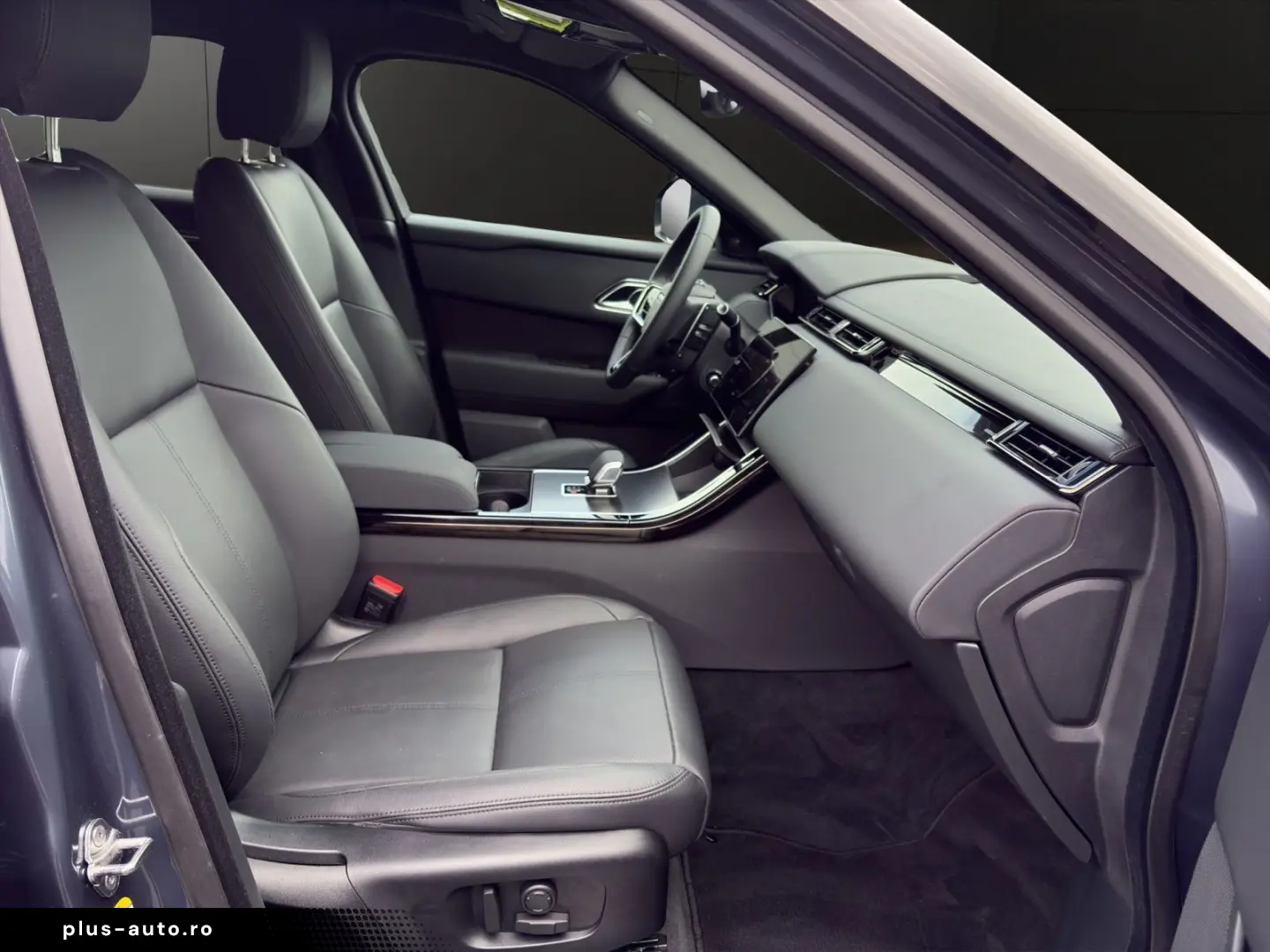 LAND ROVER Range Rover Velar P400e Plug-in-Hybrid SE