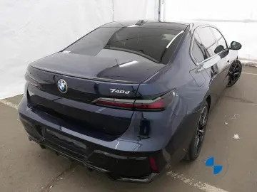 BMW 740d xDrive M Sport Pro 21  Sky Lounge Standhzg.