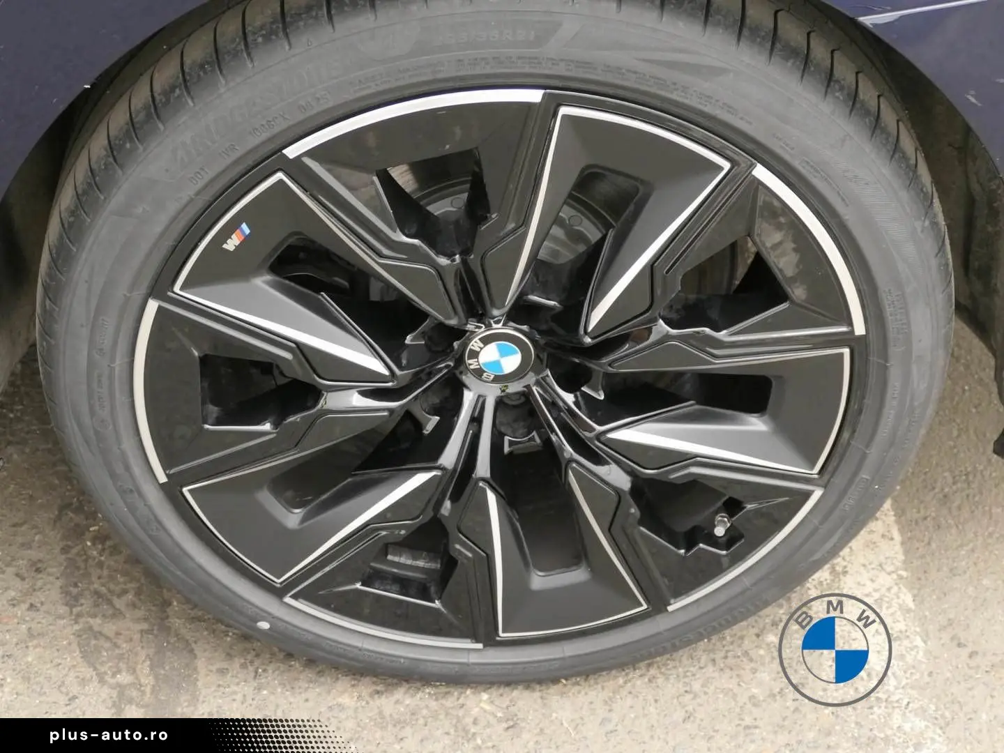 BMW 740d xDrive M Sport Pro 21  Sky Lounge Standhzg.