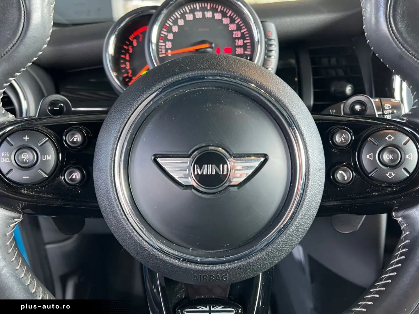 MINI Cooper S Sport-Automatik  LED Pano Leder ACC SHZ