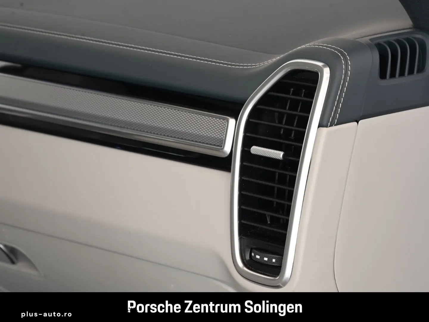 PORSCHE Cayenne Platinum Edition HeadUp Nachtsicht Panor