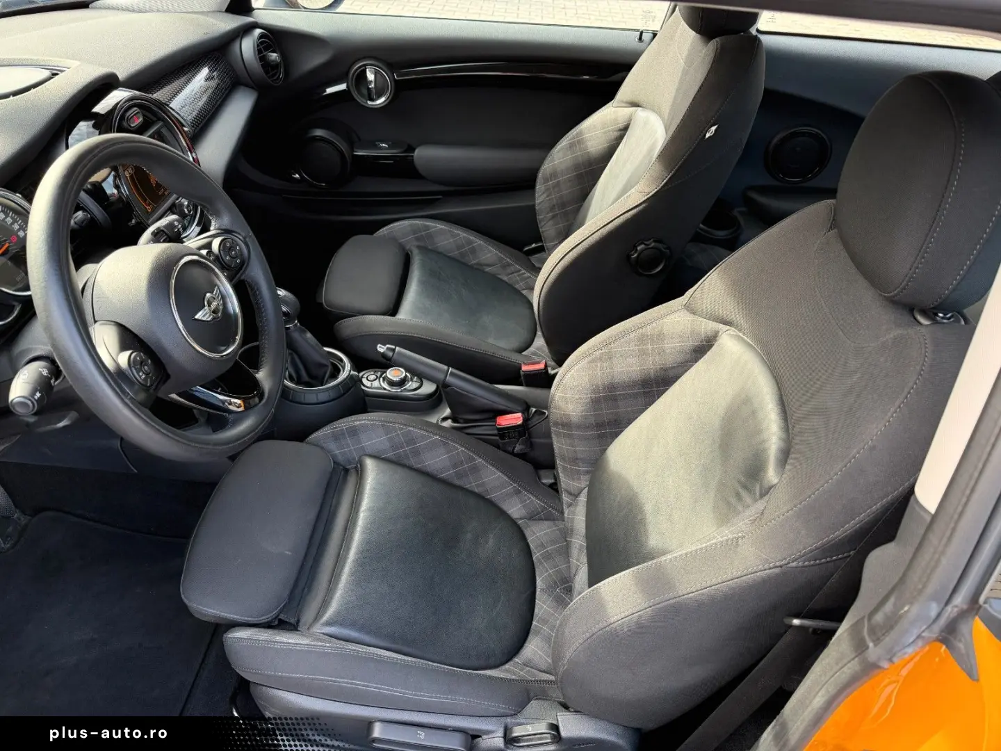 MINI Cooper S Chilli   1. Hand   Navi -LED