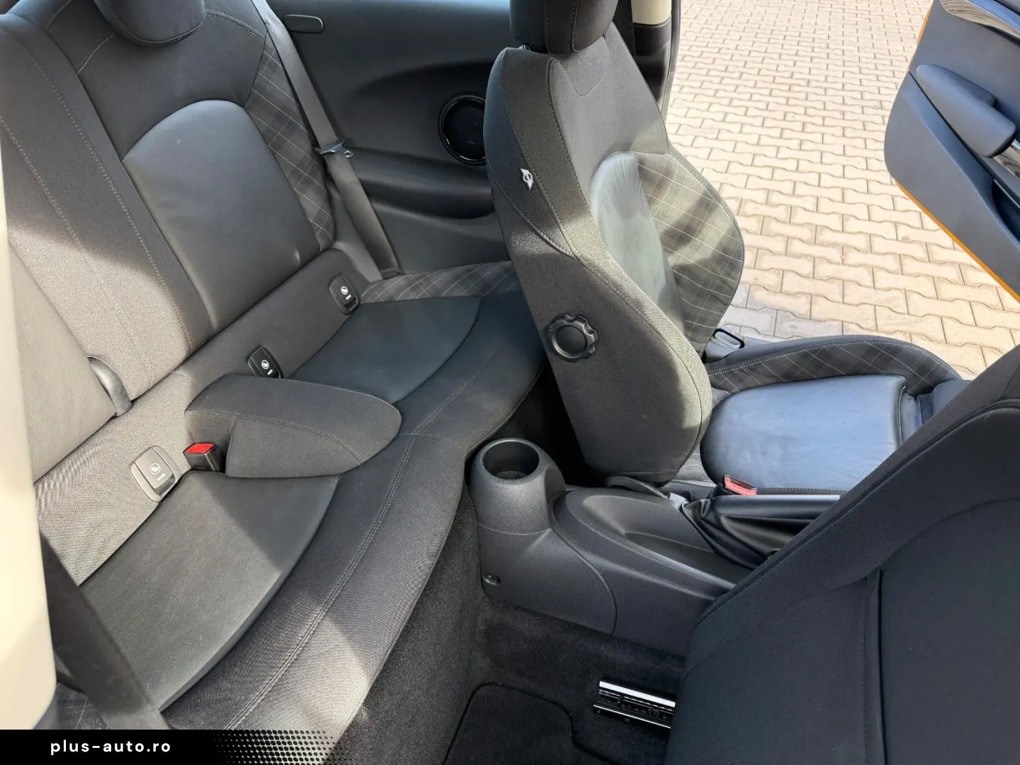 MINI Cooper S Chilli   1. Hand   Navi -LED