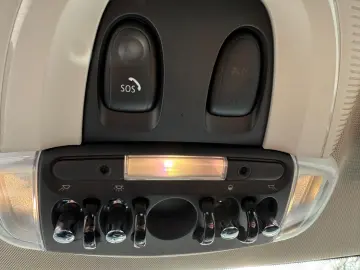 MINI Cooper S Chilli   1. Hand   Navi -LED