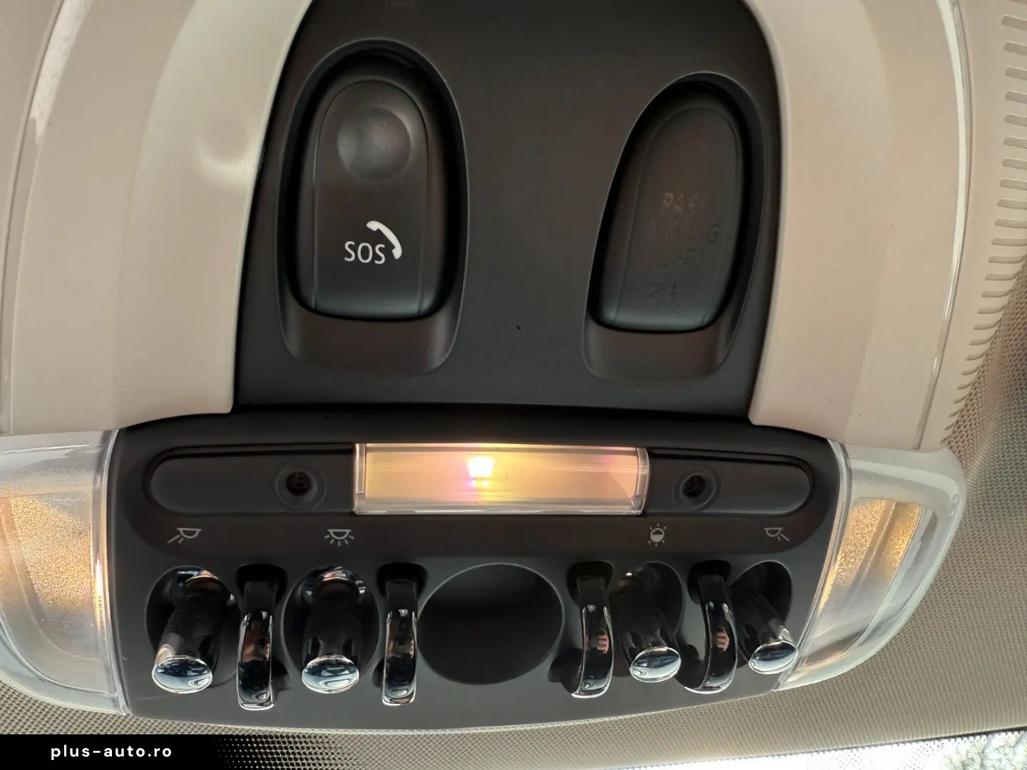MINI Cooper S Chilli   1. Hand   Navi -LED