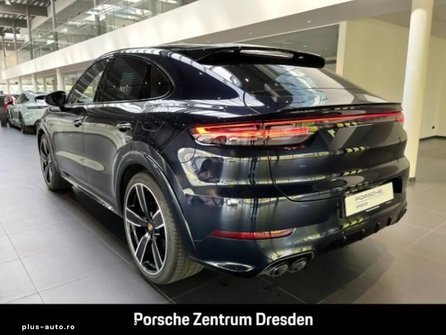 PORSCHE Cayenne E-Hybrid Coupe Platinum Edition Head-Up