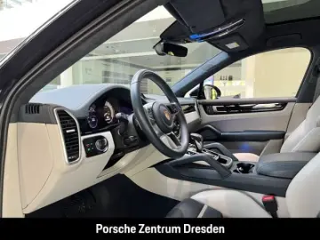 PORSCHE Cayenne E-Hybrid Coupe Platinum Edition Head-Up