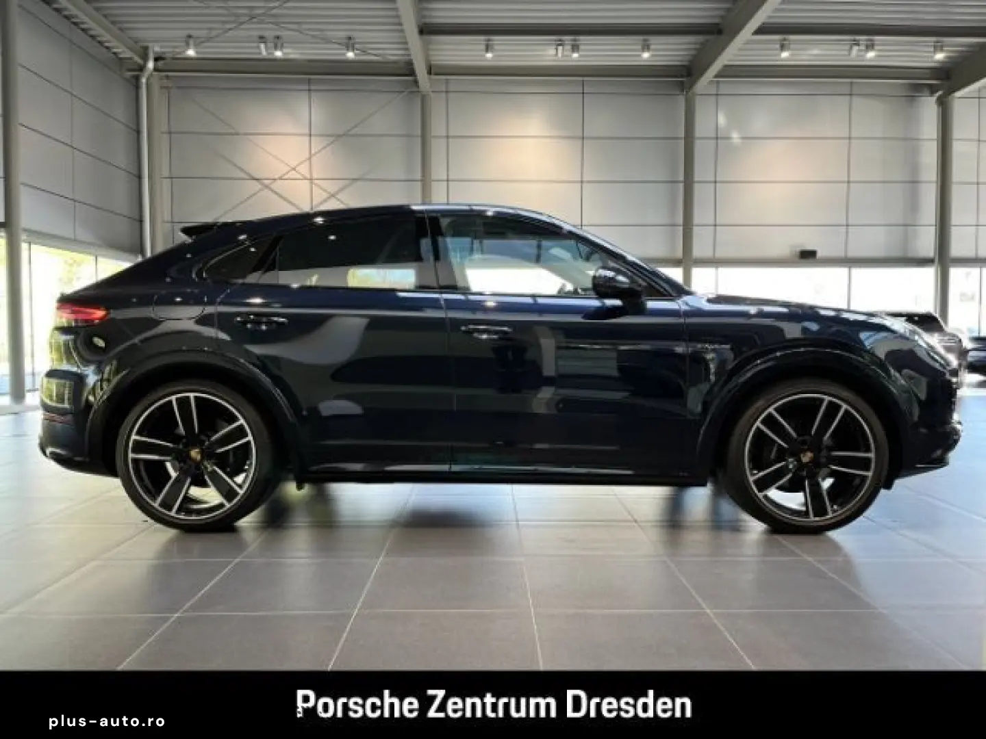 PORSCHE Cayenne E-Hybrid Coupe Platinum Edition Head-Up