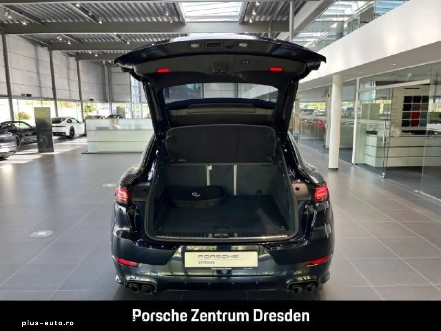 PORSCHE Cayenne E-Hybrid Coupe Platinum Edition Head-Up