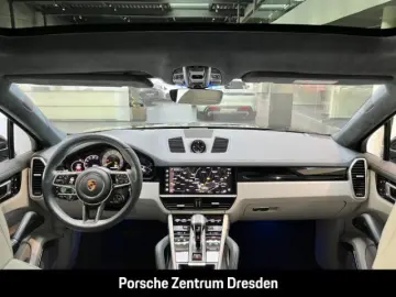 PORSCHE Cayenne E-Hybrid Coupe Platinum Edition Head-Up