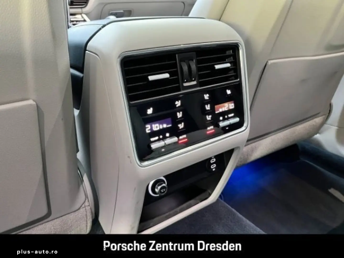 PORSCHE Cayenne E-Hybrid Coupe Platinum Edition Head-Up