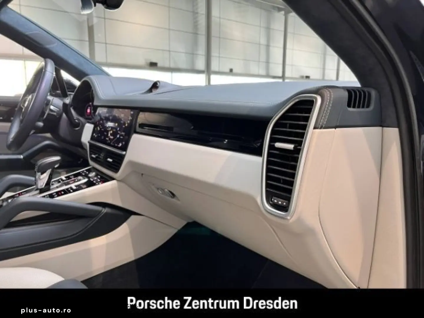 PORSCHE Cayenne E-Hybrid Coupe Platinum Edition Head-Up