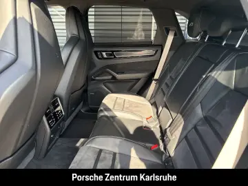PORSCHE Cayenne GTS InnoDrive LED-Matrix Soft-Close BOSE