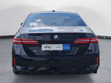 BMW 520d xDrive Limousine M Sportpaket Aktive Geschw