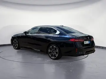 BMW 520d xDrive Limousine M Sportpaket Aktive Geschw