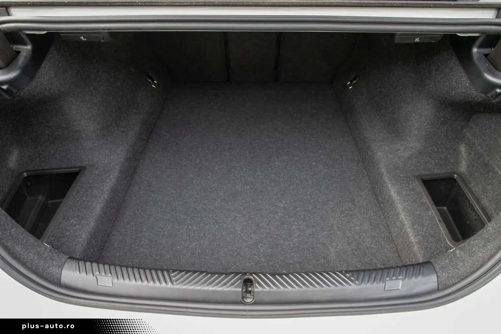 BMW 520d M Sportpaket harman kardon Navi Sitzhz RKam