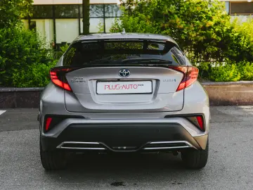 Toyota C-HR C-Lassy