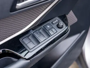 Toyota C-HR C-Lassy