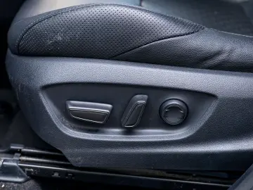 Toyota C-HR C-Lassy