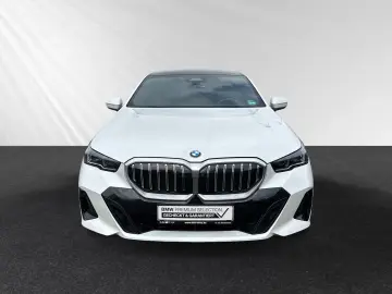 BMW 520d Inkl. € 1.190 Zubehörbonus M Sport Pano 20