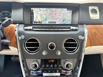 Rolls-Royce Cullinan BeSpoke Audio Massage