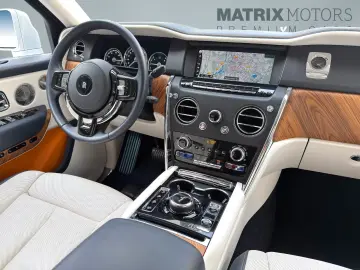 Rolls-Royce Cullinan BeSpoke Audio Massage