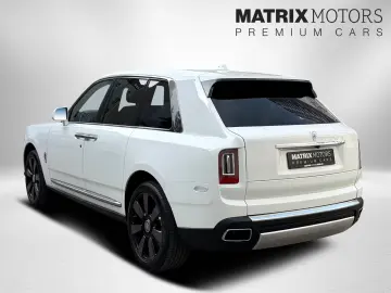 Rolls-Royce Cullinan BeSpoke Audio Massage