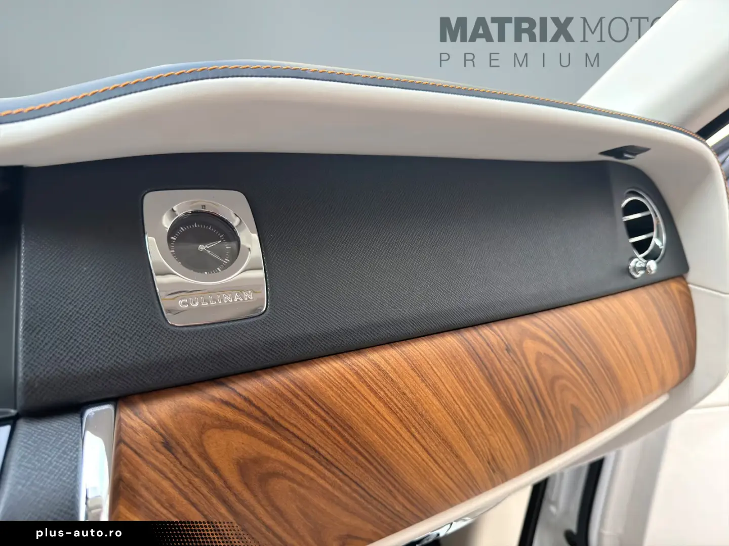 Rolls-Royce Cullinan BeSpoke Audio Massage