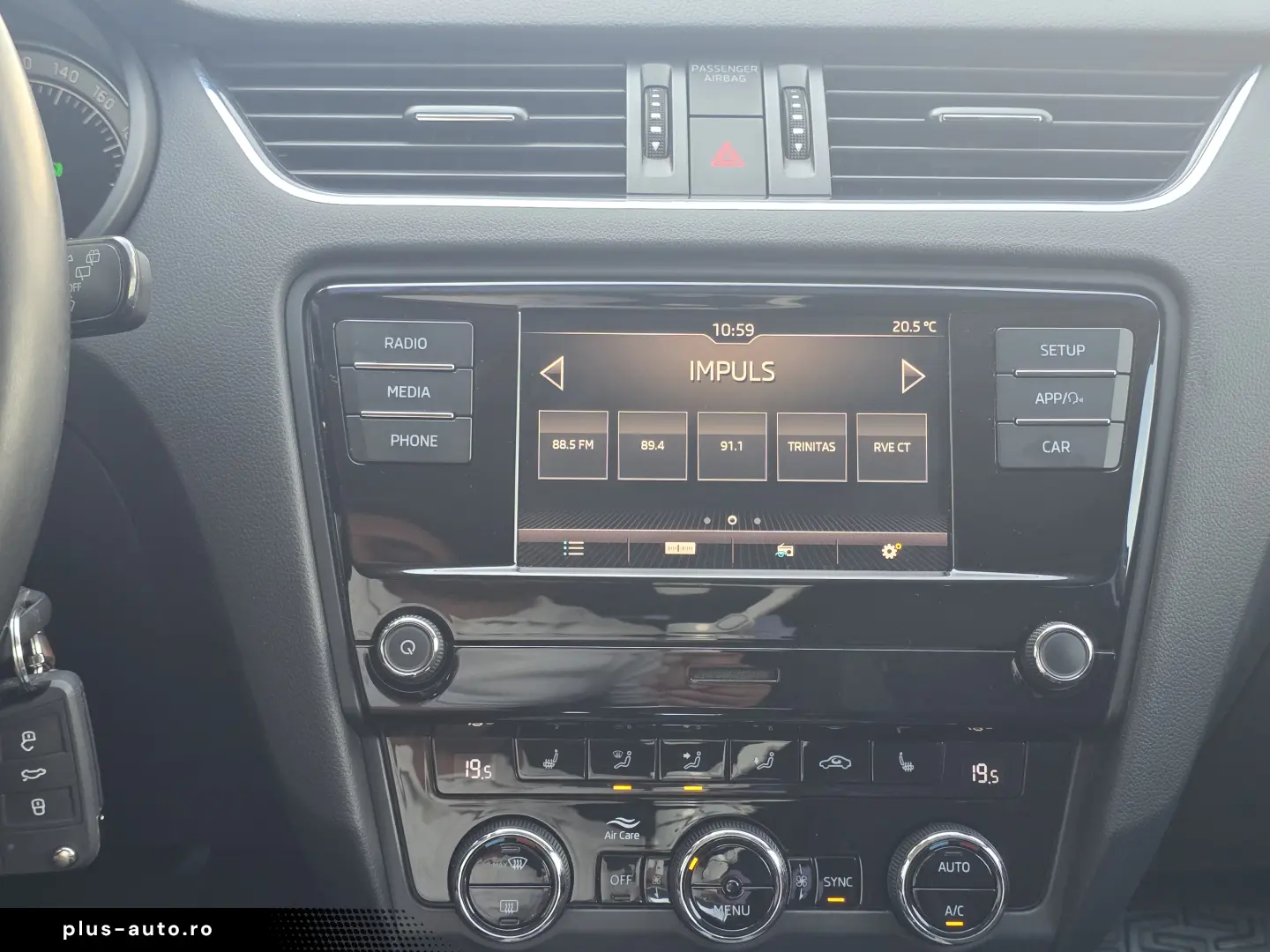 Skoda Octavia Ambition 1.6TDI 115CP DSG